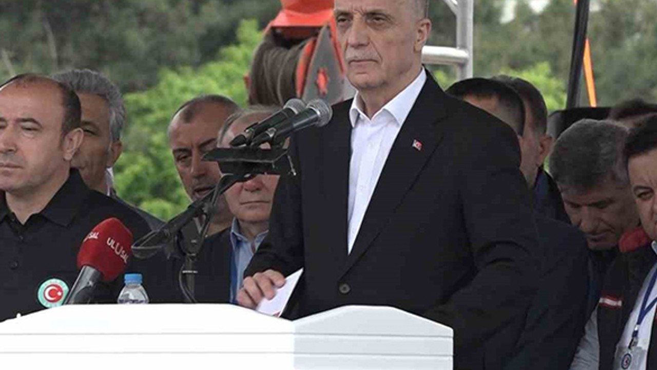 TÜRK-İŞ Genel Başkanı Atalay: "İşçilerin Yeni Bir Anayasaya İhtiyacı Var"