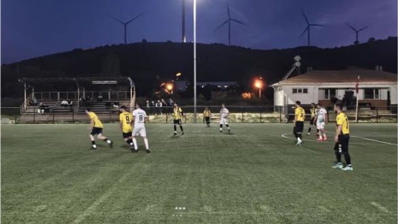 Bandırma'da Köyler Arası Futbol Turnuvası İlk Maçla Start Aldı