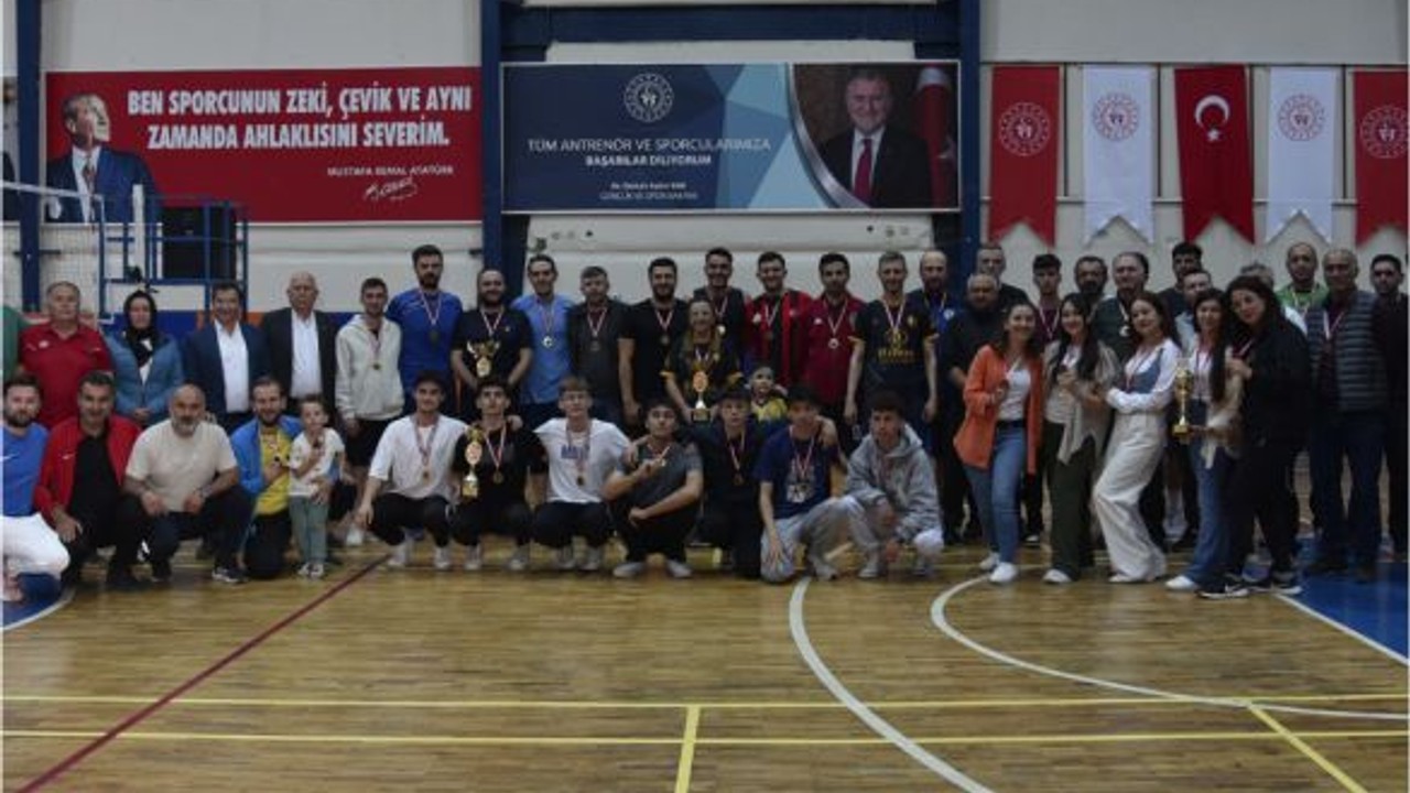 12 Ay Spor Projesi'nin Finali Dursunbey'de Gerçekleşti
