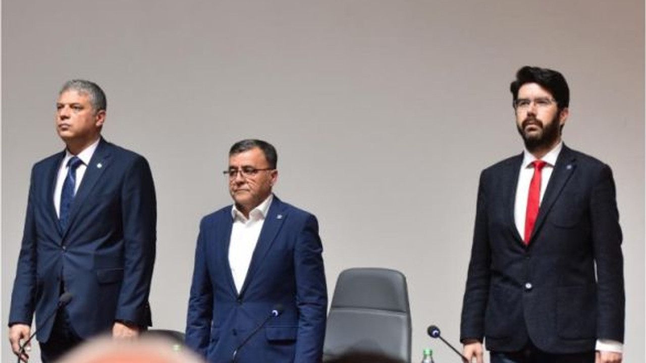 Başkan Şehirli: 'Muhtarlarımız Vatandaşlar Arasında Köprü Görevi Yapıyor'