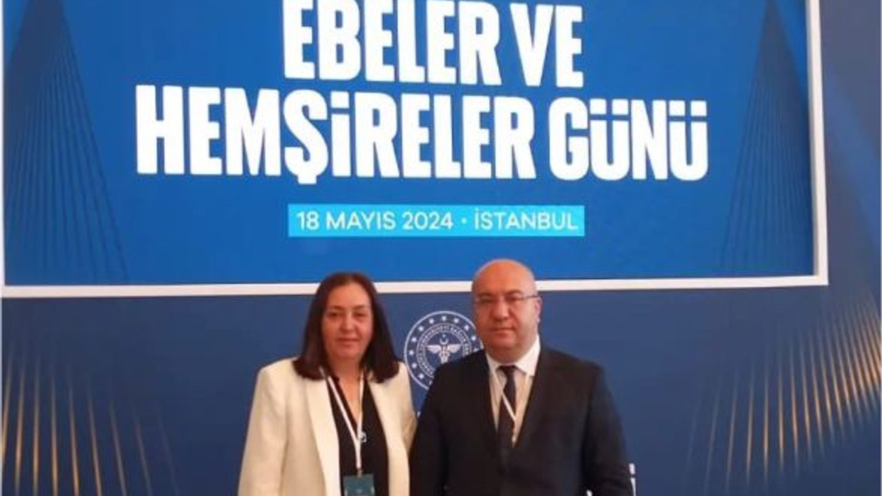 Balıkesirli Hemşireye Sağlık Bakanından Bakandan Ödül!