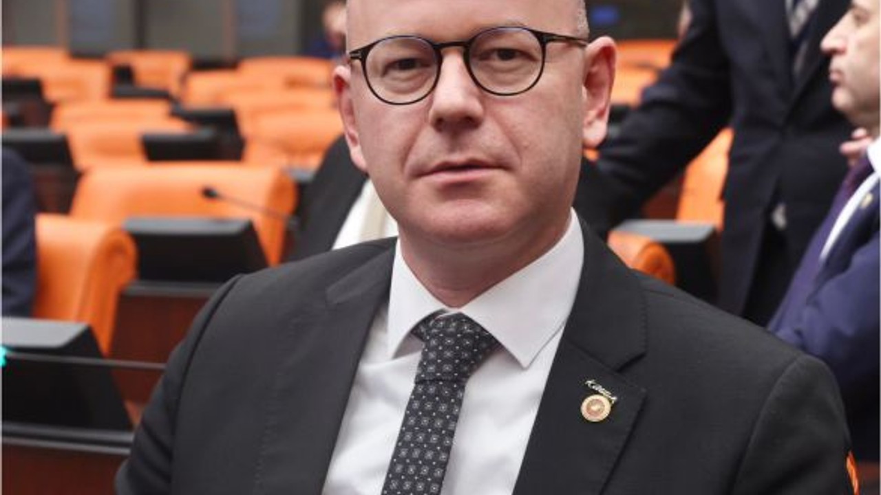 Serkan Sarı: "AKP Türk Vatandaşlarının İtibarını Koruyamıyor"