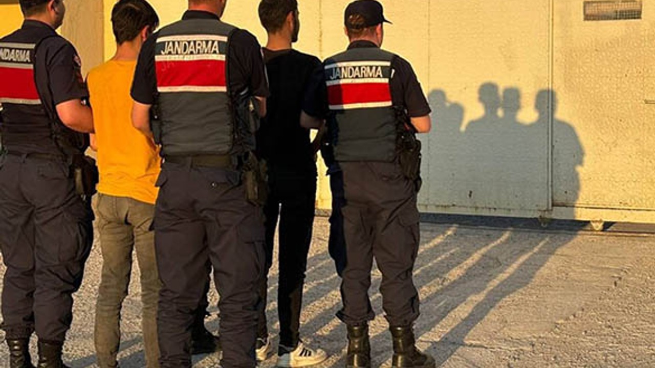 Balıkesir'de Motosiklet Hırsızları Yakalandı