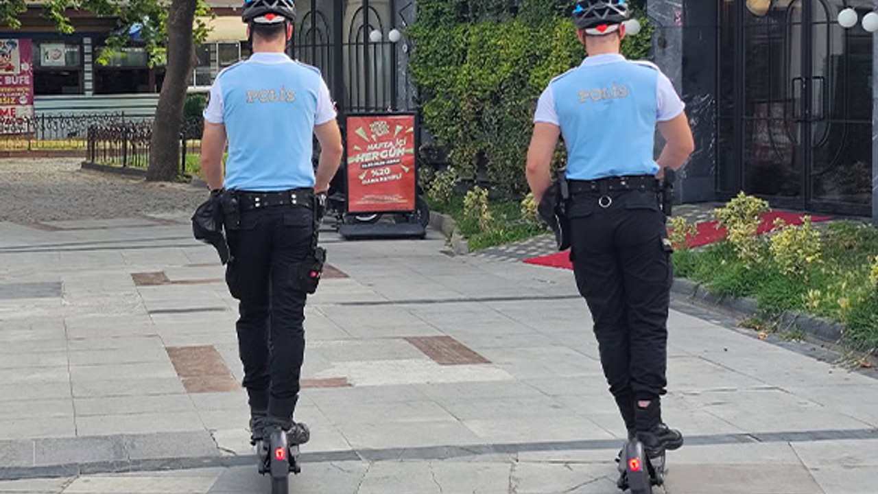 Bandırma Sahillerinde Scooterlı Polis Timleri Hizmete Başladı