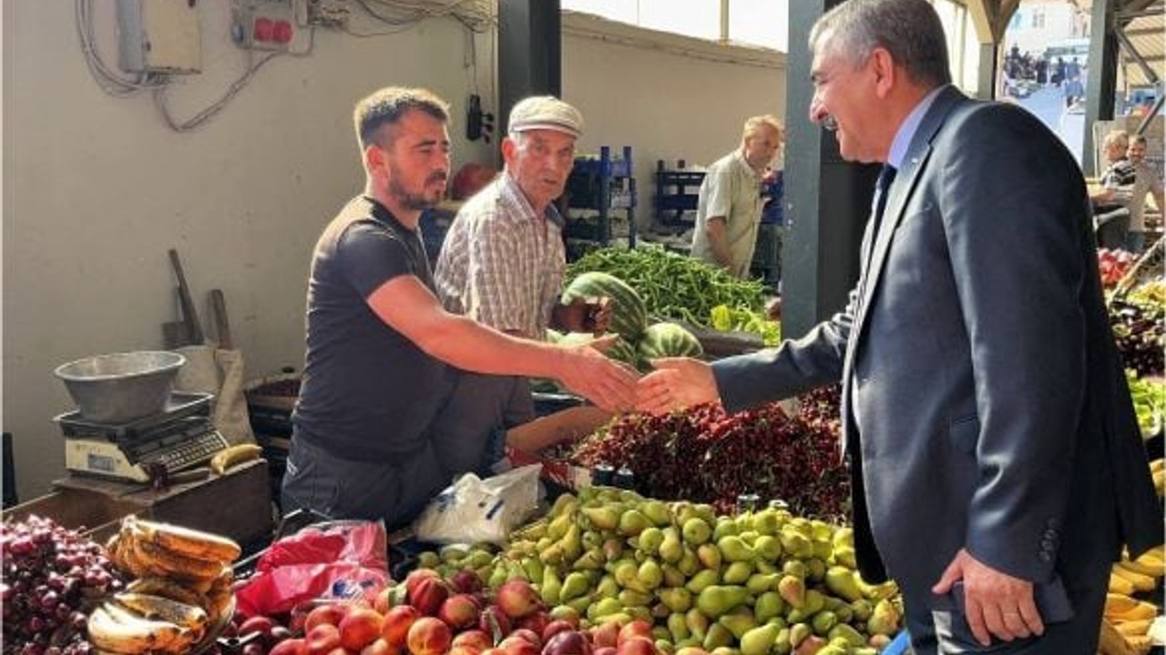 Başkan Gaga "Pazar sosyal hayatta önemli bir yer"