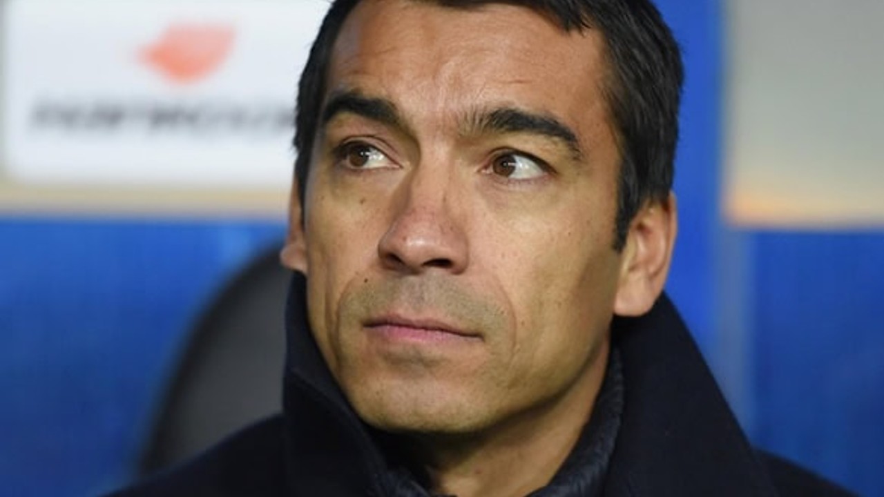 Beşiktaş'ın Yeni Teknik Direktörü Giovanni van Bronckhorst Oldu