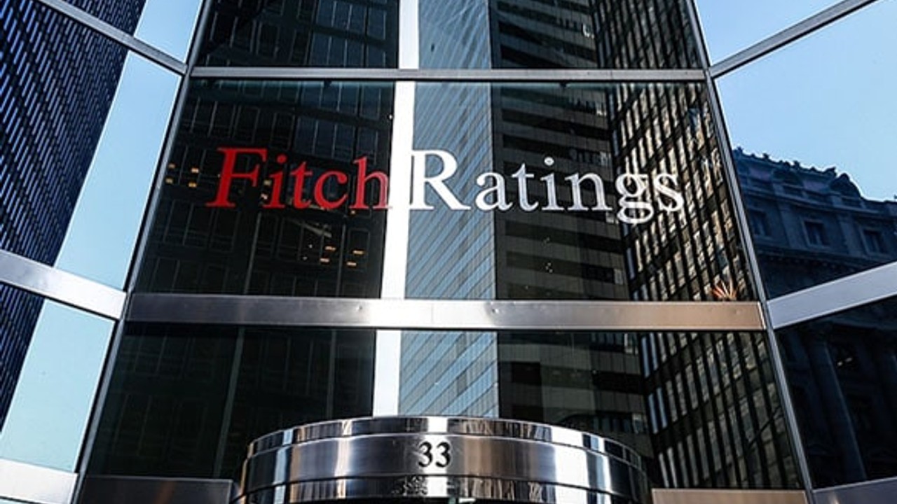 Fitch Ratings, Türk Bankacılık Sektörünü 'İyileşiyor' Olarak Revize Etti