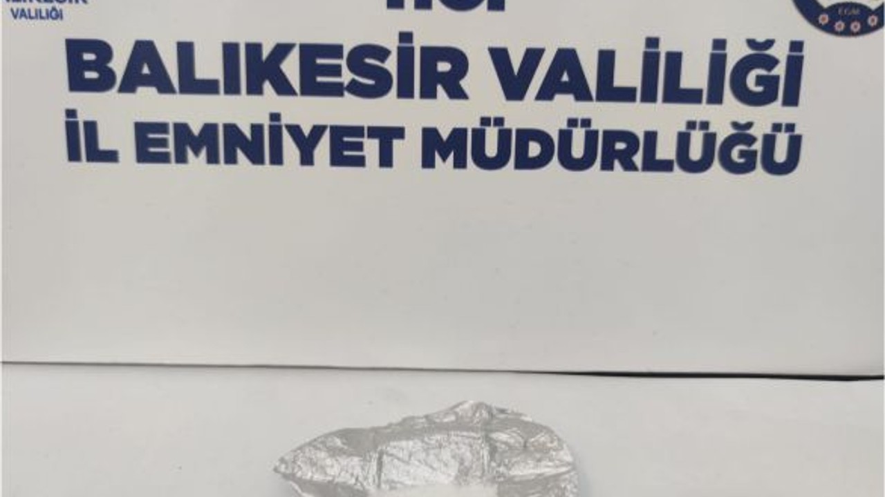 Balıkesir'de Yolcu Otobüsüne Operasyon