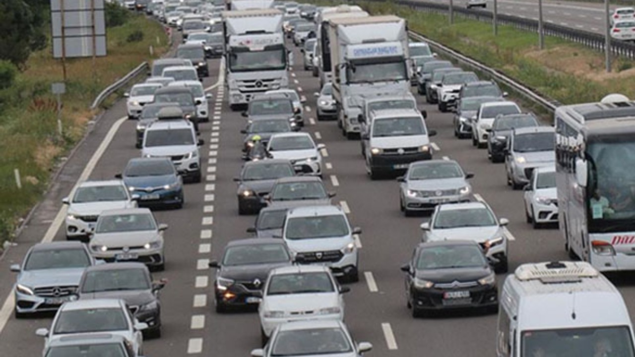 Kurban Bayramı Tatilinde Otoyol ve Köprülerden 21 Milyon Araç Geçti