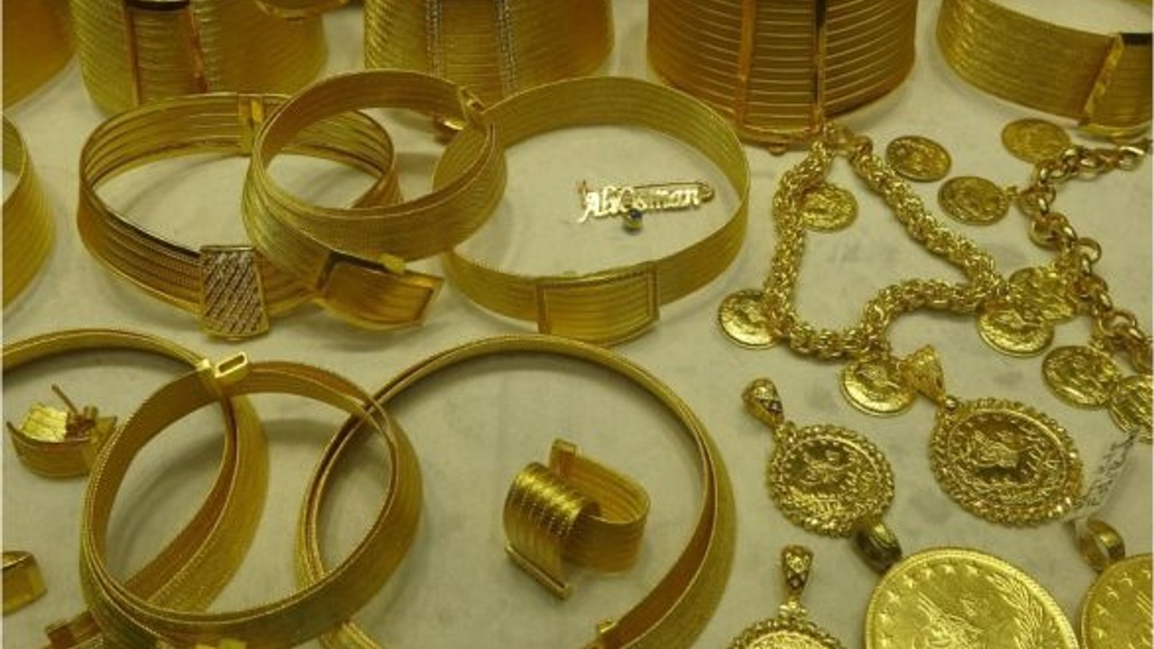 Gurbetçilerin Gelişiyle Kuyumcular Hareketlenme Bekliyor