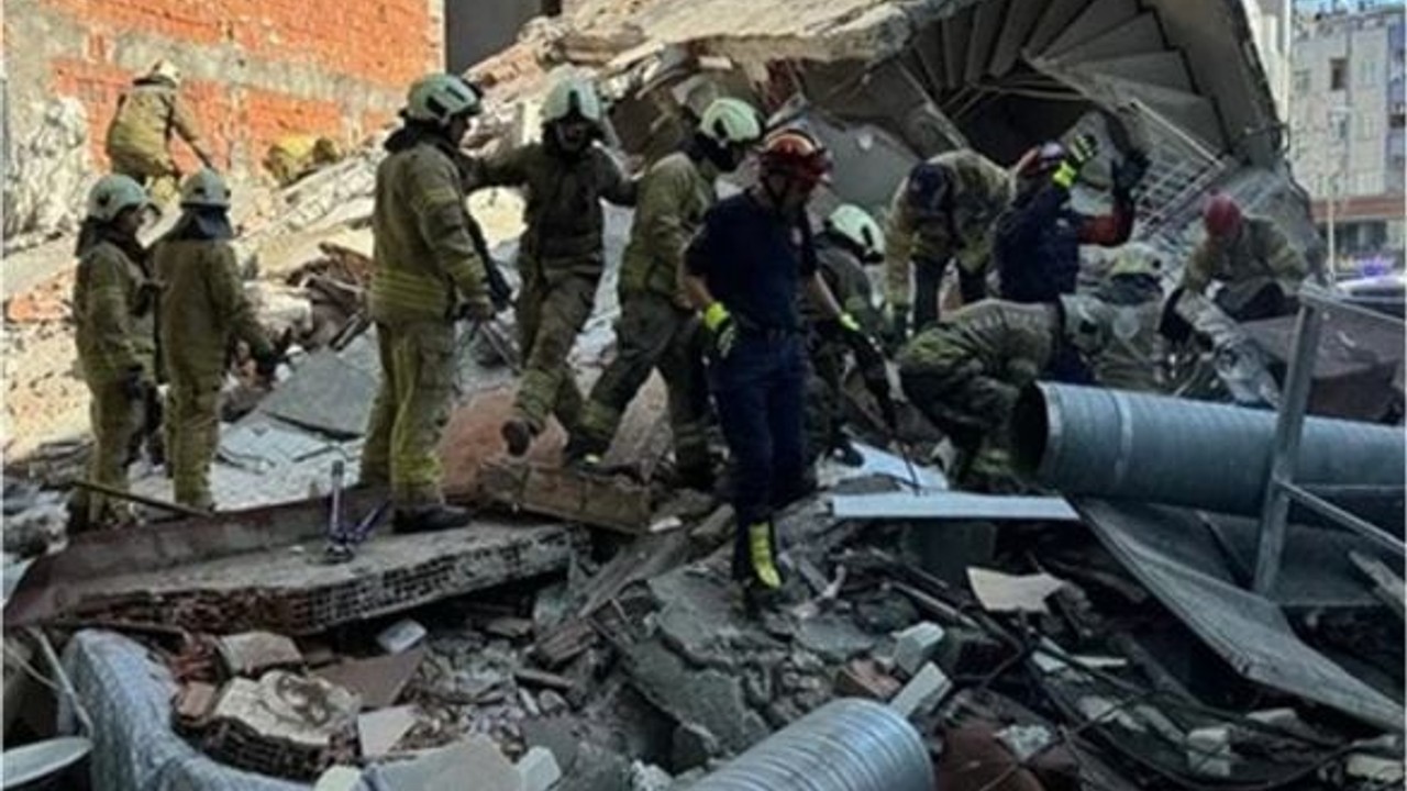 Küçükçekmece’de çöken binada gözaltı sayısı 2’ye çıktı