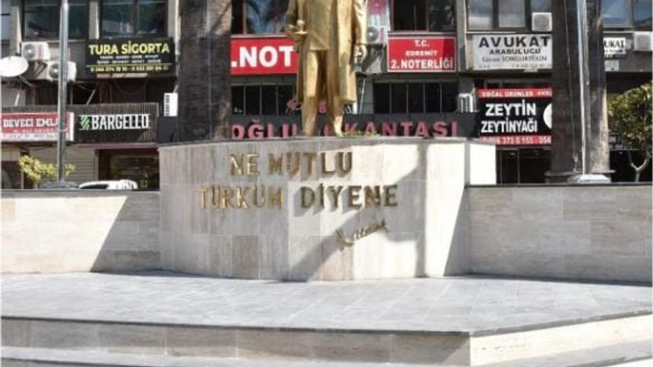 Edremit'in Meydanı Yeni Görüntüsüne Kavuştu