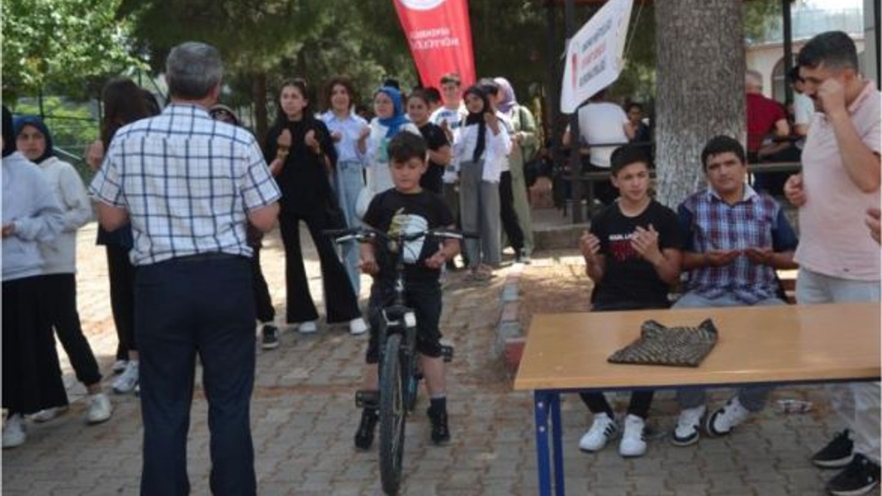 Sındırgı'da Öğrencilerden Kültürel Şölen