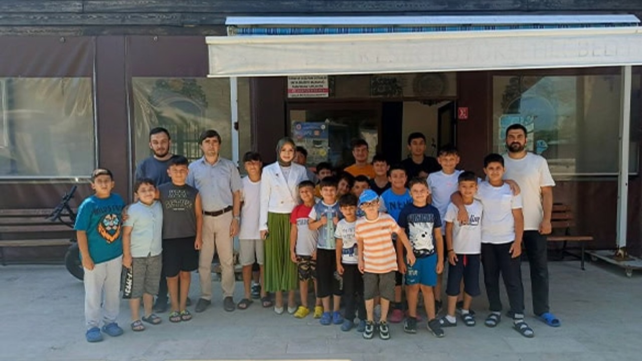 Balya Kaymakamı Çetin’den Yaz Kur’an Kursu Ziyareti
