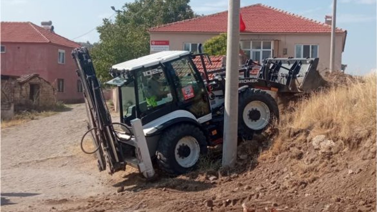 Bigadiç’te Yol Genişletme Çalışmaları Başladı