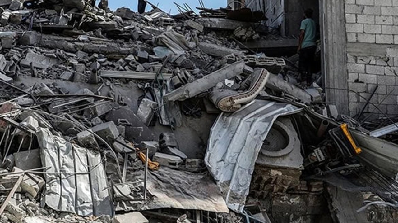 İsrail'in Gazze'ye Saldırılarında Ölü Sayısı 38 Bini Aştı
