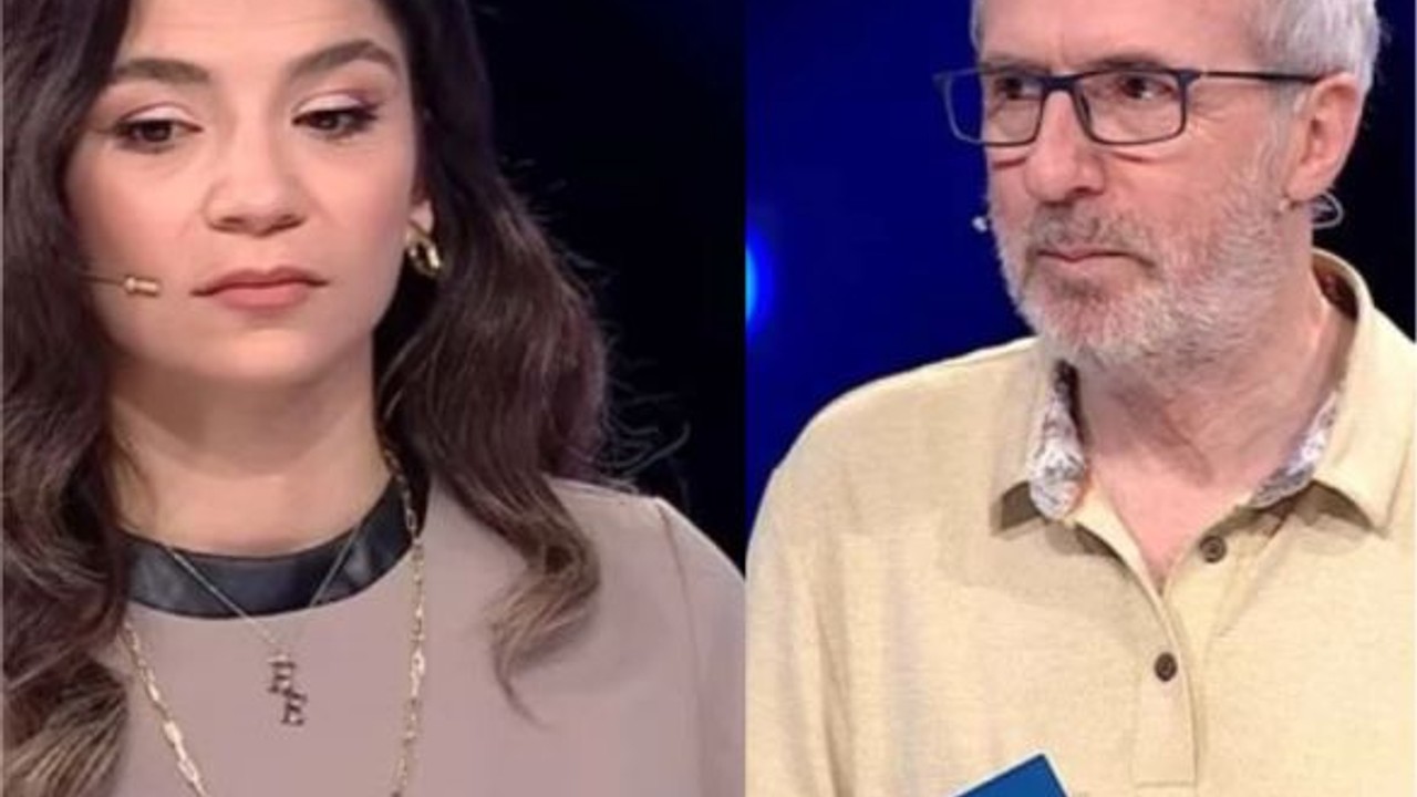 Yaşından Dolayı Eleştirdiği Öğretmene Yenildi