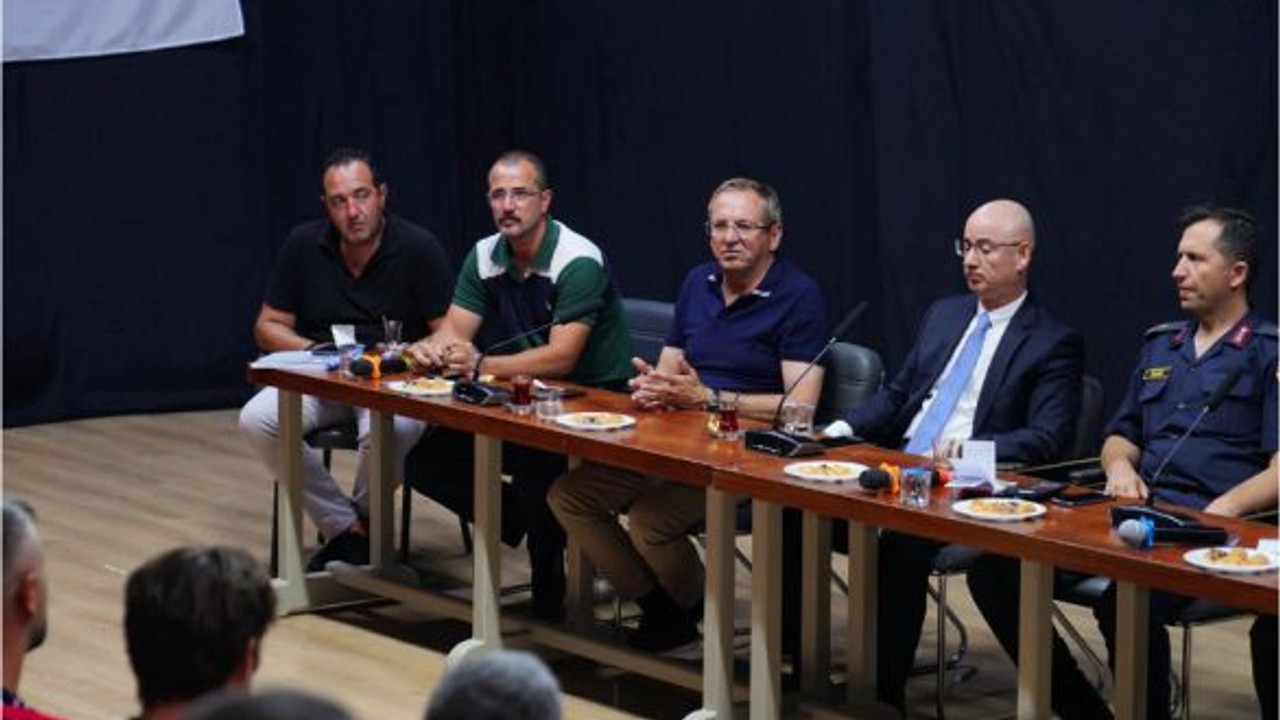 Ayvalık’ta Çiftçi Sorunlarına Çözüm Arayışı