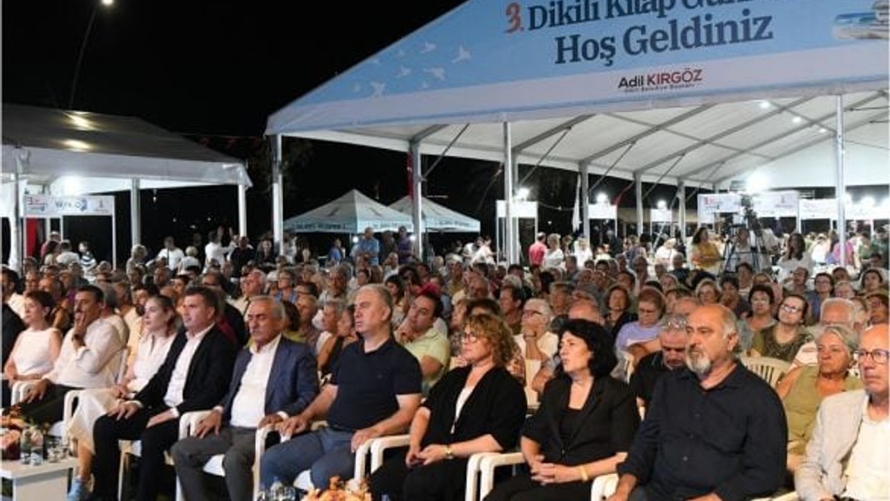 Balıkesir Temsilcileri Dikili Kitap Günleri’nde Buluştu