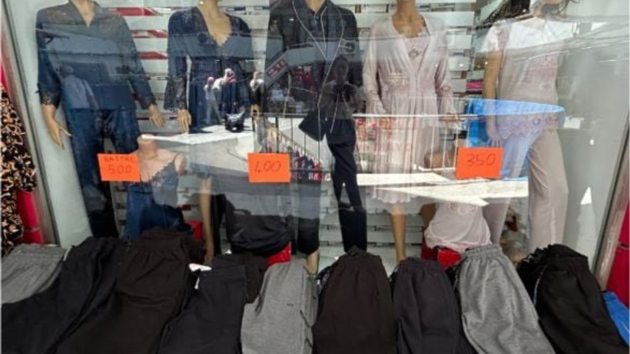 Balıkesir Giyiminde Kilo Artınca Fiyat da Artıyor!