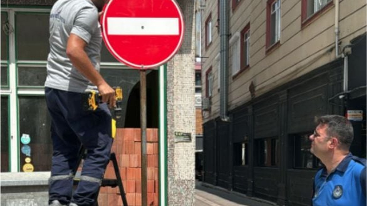 Gönen’de Kaldırım İşgalleri Kontrol Altına Alınıyor