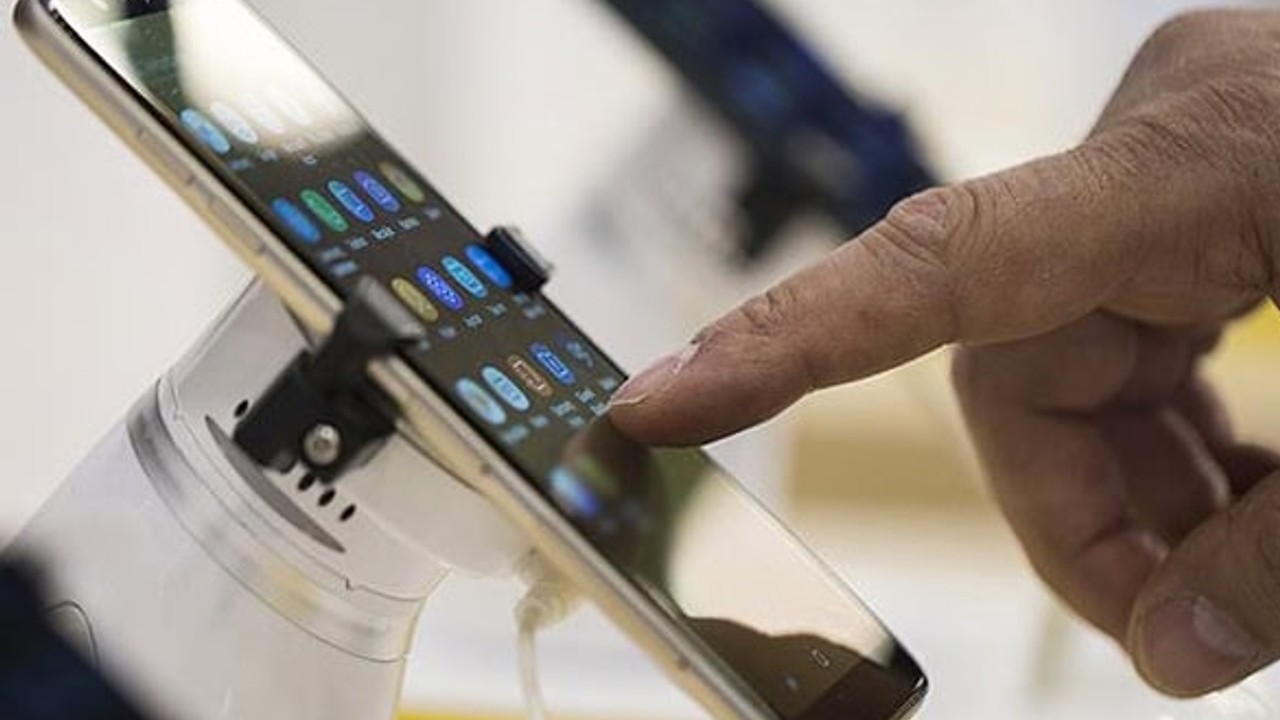 Akıllı Telefon Kiralamada Veri Gizliliği Tehlikesi