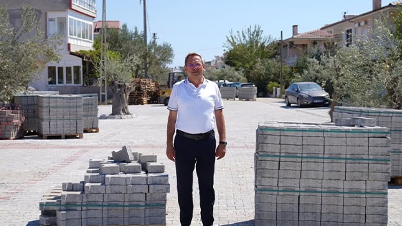 Ayvalık'ta Yol Yatırımları Devam Ediyor