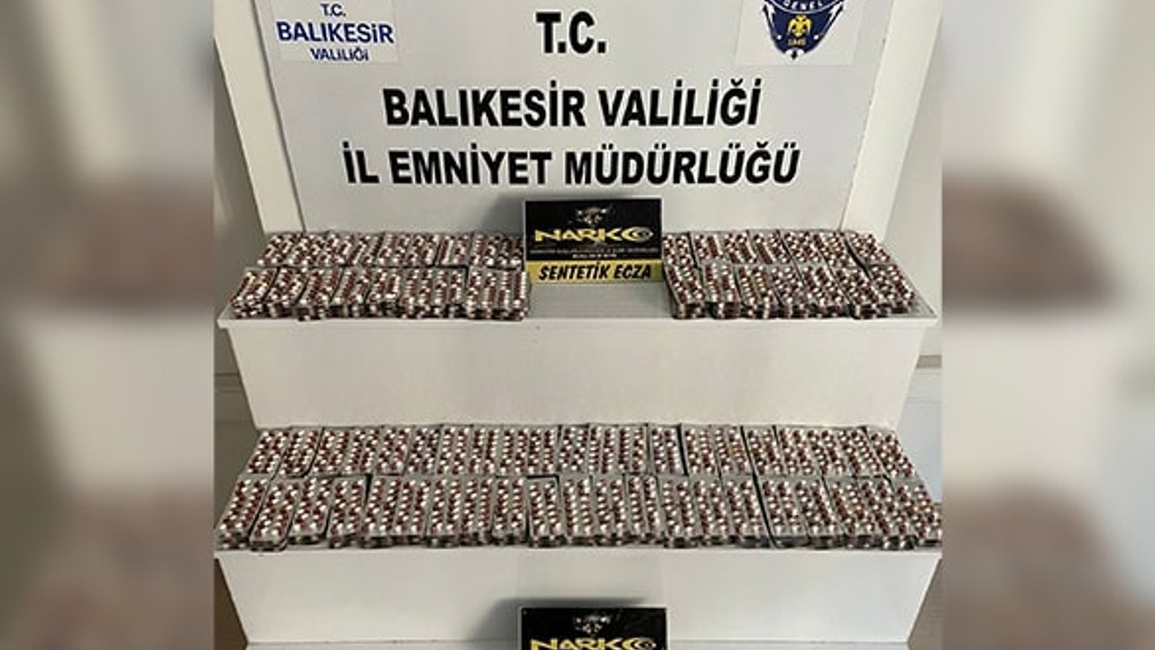 Balıkesir'de Dört Bin'den Fazla Sentetik Hap Ele Geçirildi