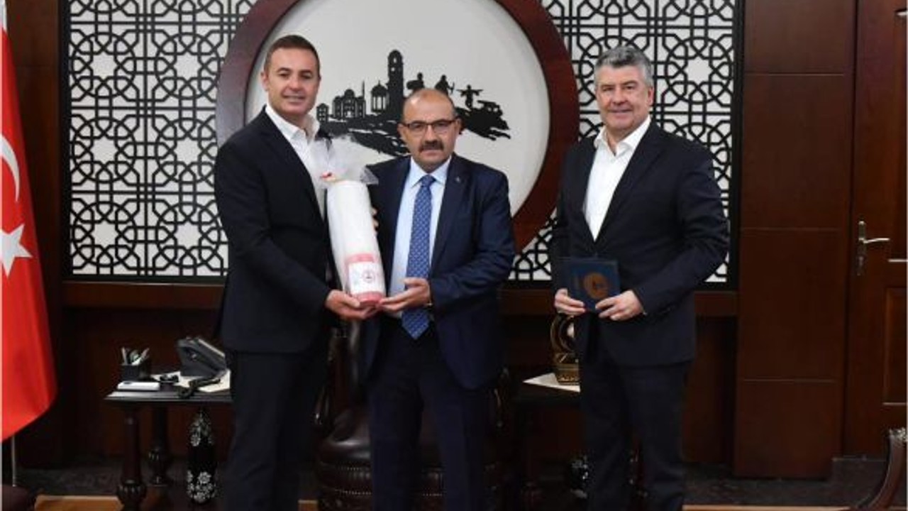 Başkanlardan Vali Ustaoğlu'na Davet