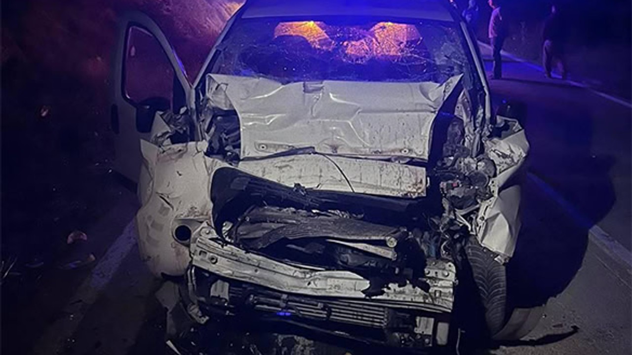 Dursunbey'de Feci Kaza: 1 Ölü, 3 Yaralı