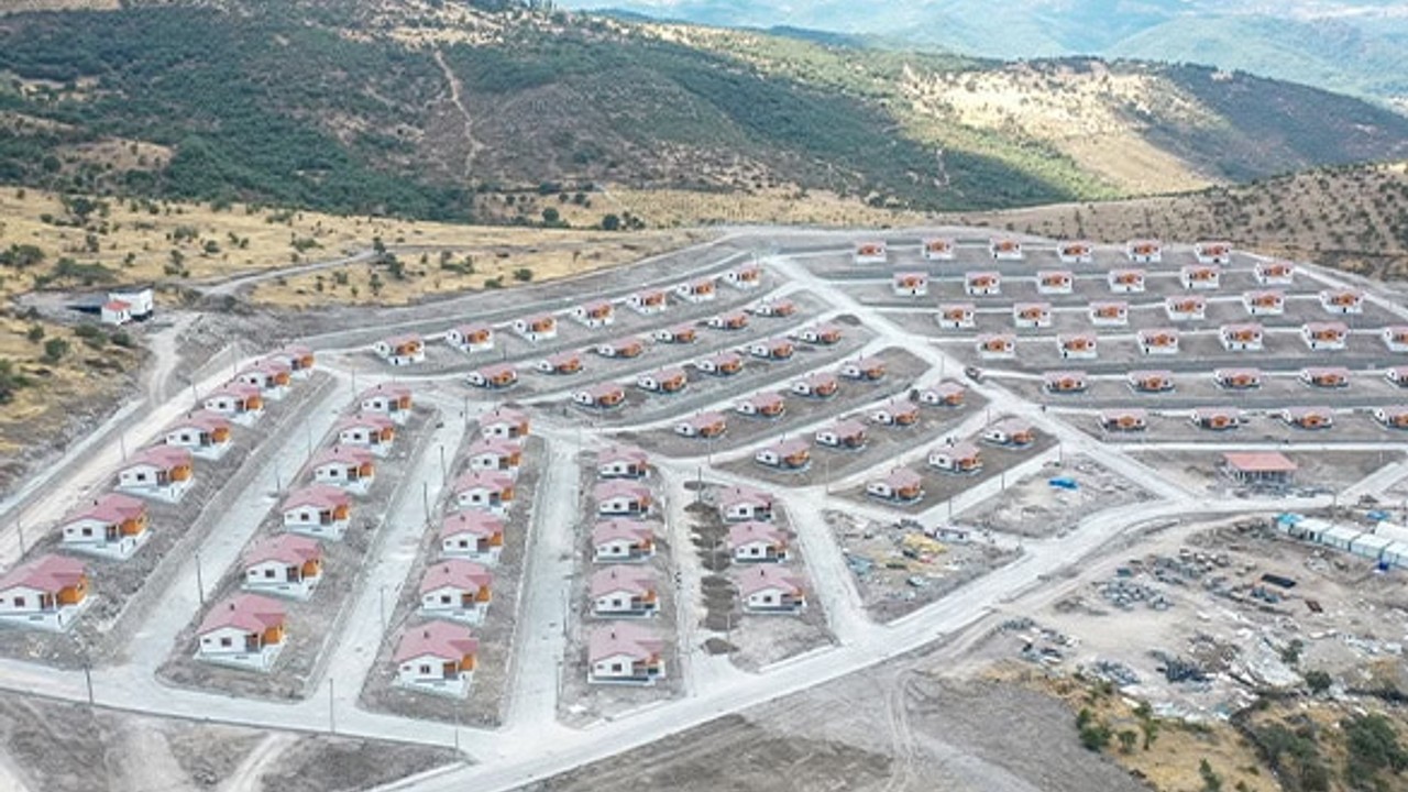 Havran'da Heyelan Mağdurları İçin Yeni Evler Hazır