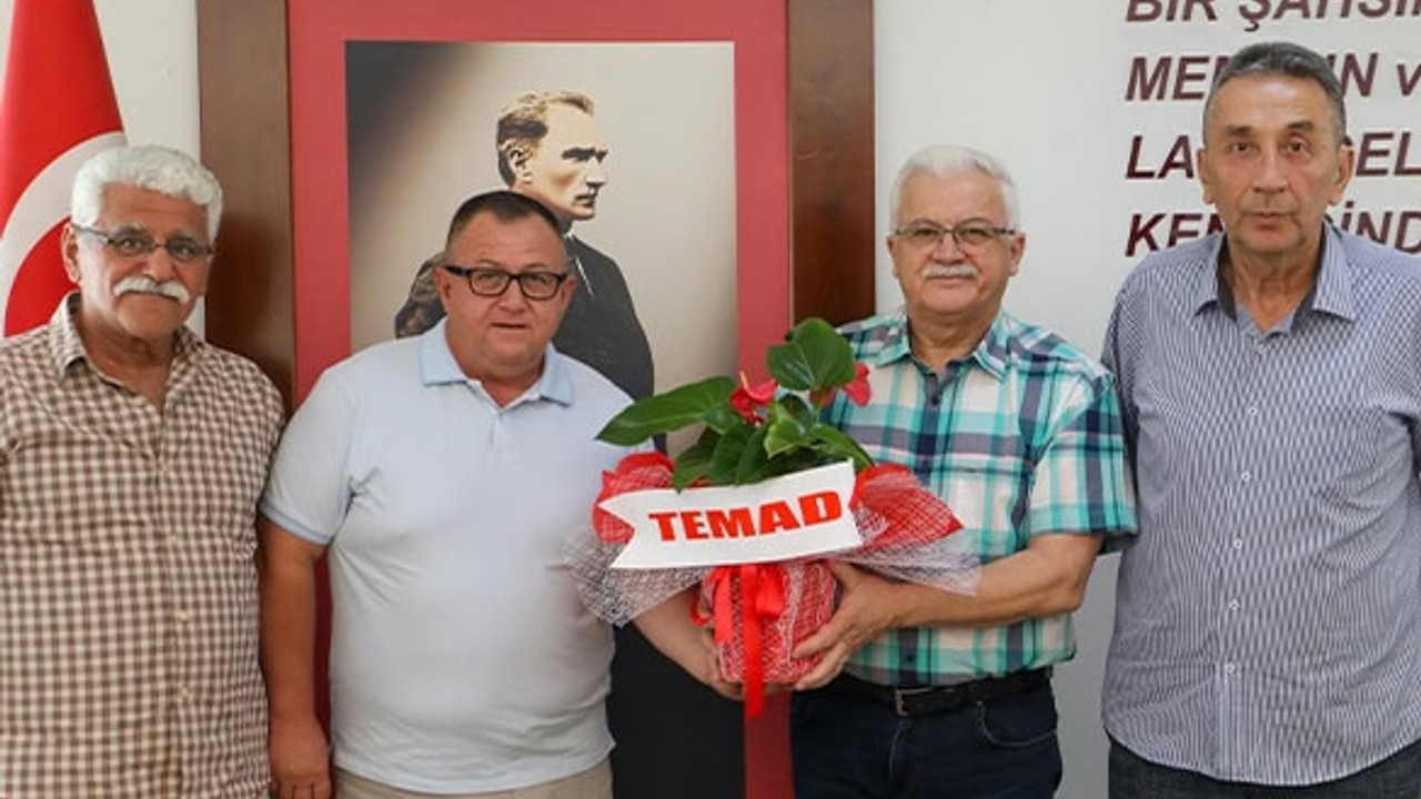 TEMAD Burhaniye'den Başkan Devecilere Ziyaret
