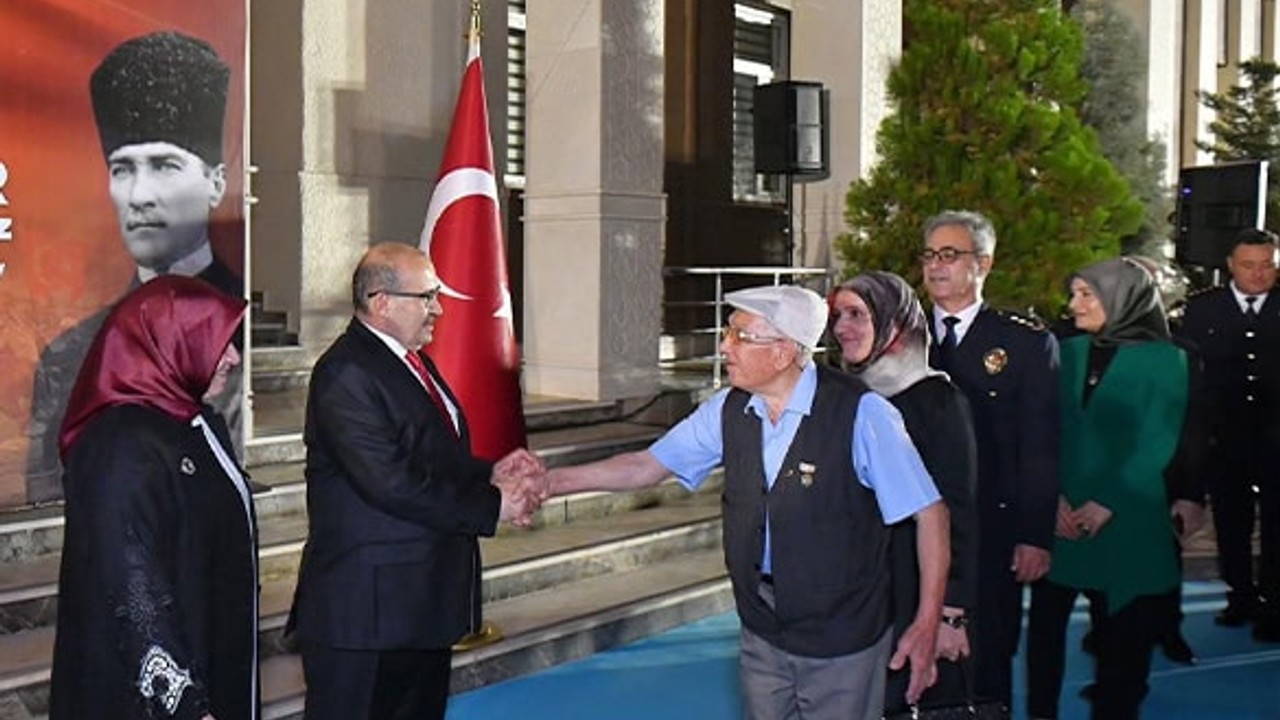 Vali Ustaoğlu’ndan 30 Ağustos’a Özel Resepsiyon