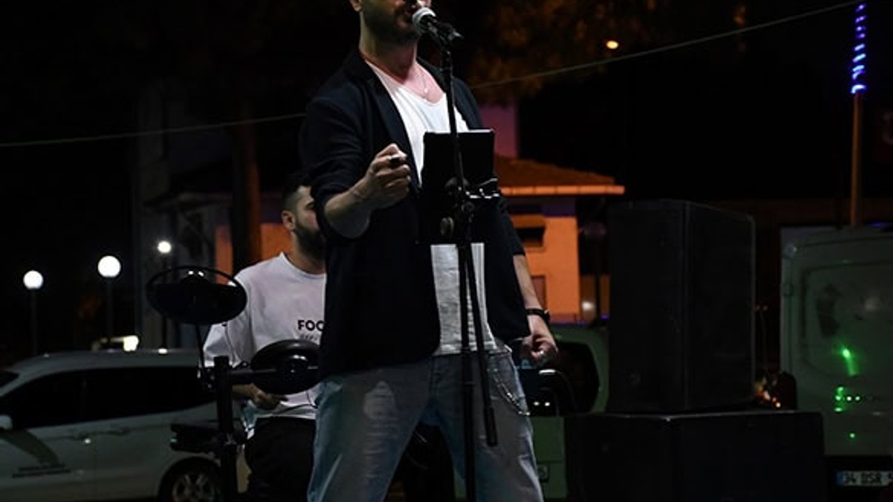 Yaz Akşamları Müziğin Ritmi Balıkesir’i Sarıyor