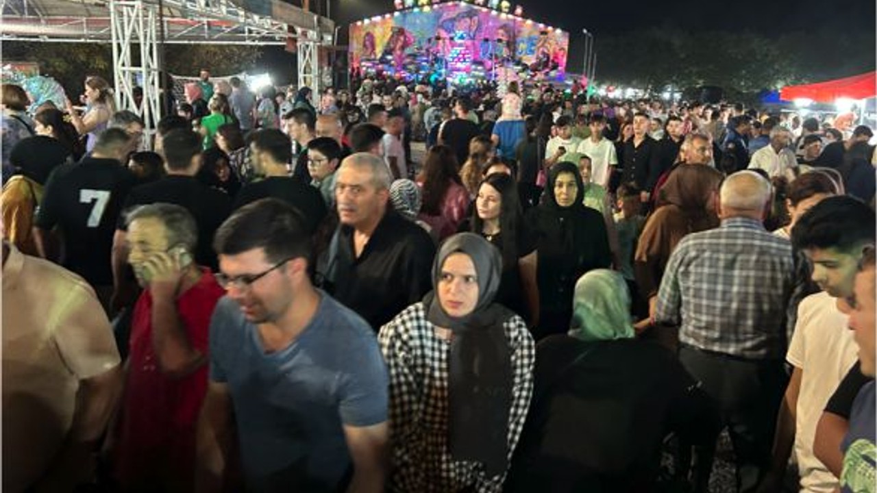 Panayırdaki Kalabalık Balıkesir Tarihinde Zirveye Taşıdı