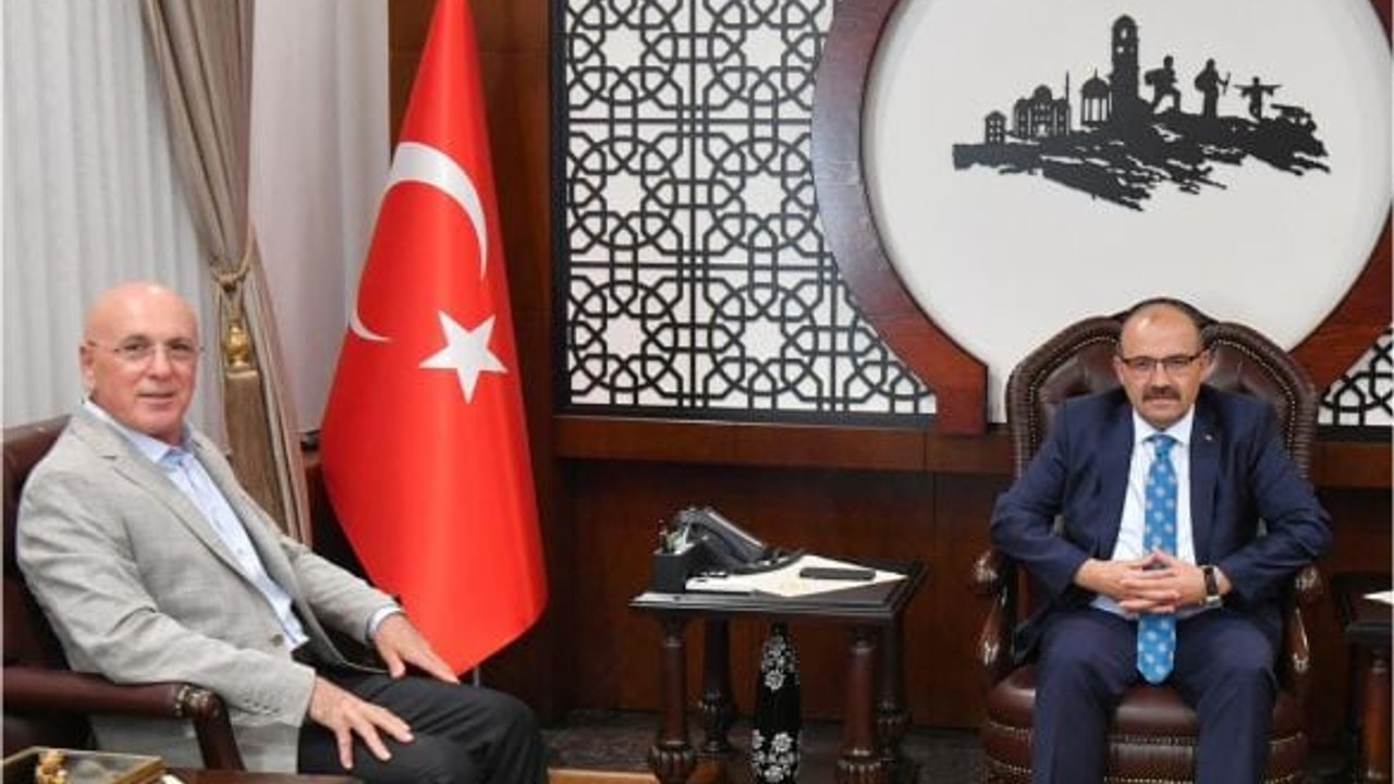 Vali Ustaoğlu Milletvekili İsmail Ok'u Ağırladı