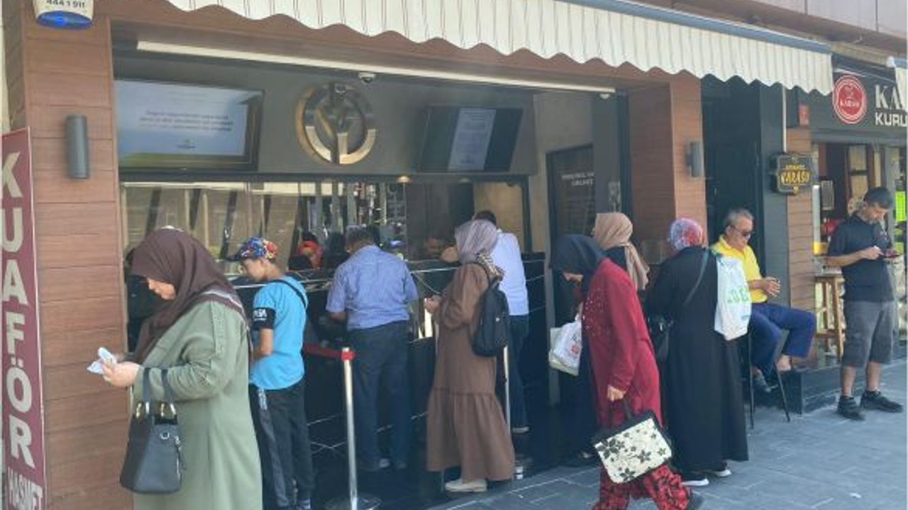 Balıkesir'de Yastık Altı Altın Yerini Dolar’a Bıraktı