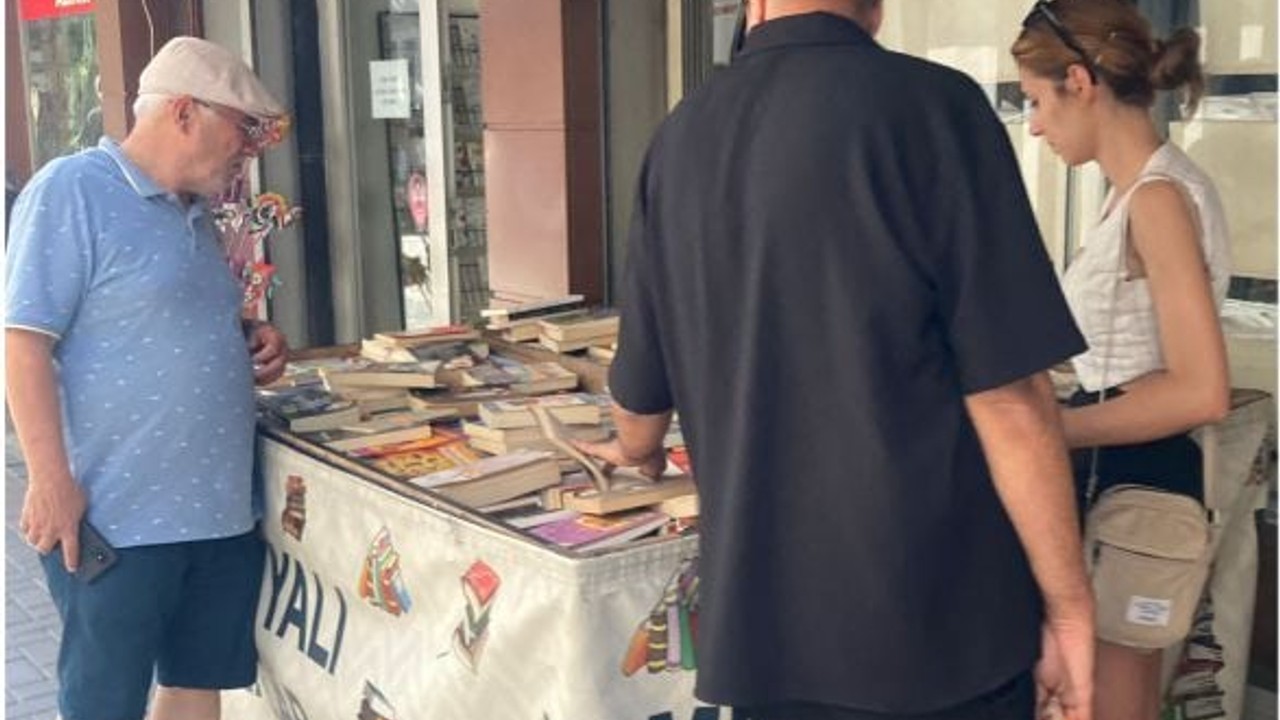 Bu Kitaplara Dikkat: Balıkesir’de Sahaf ve Kitapçılar