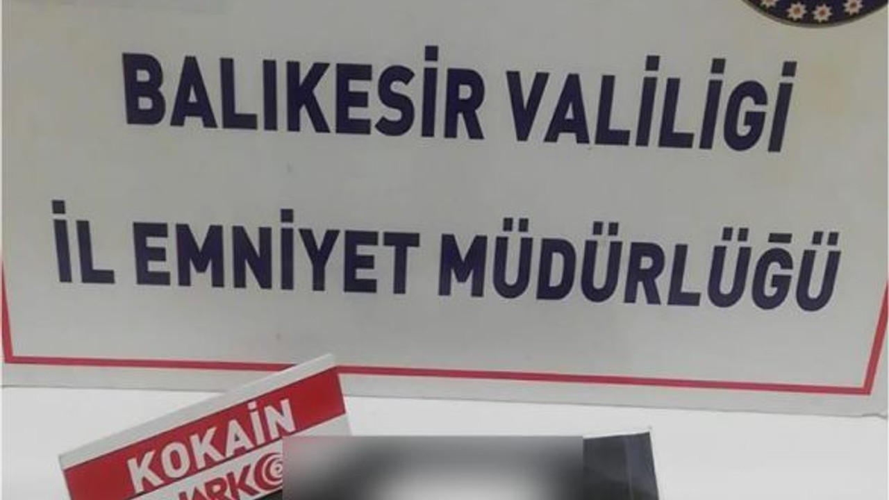 Edremit'te Narkotik Operasyonu: Taş Kokain Ele Geçirildi