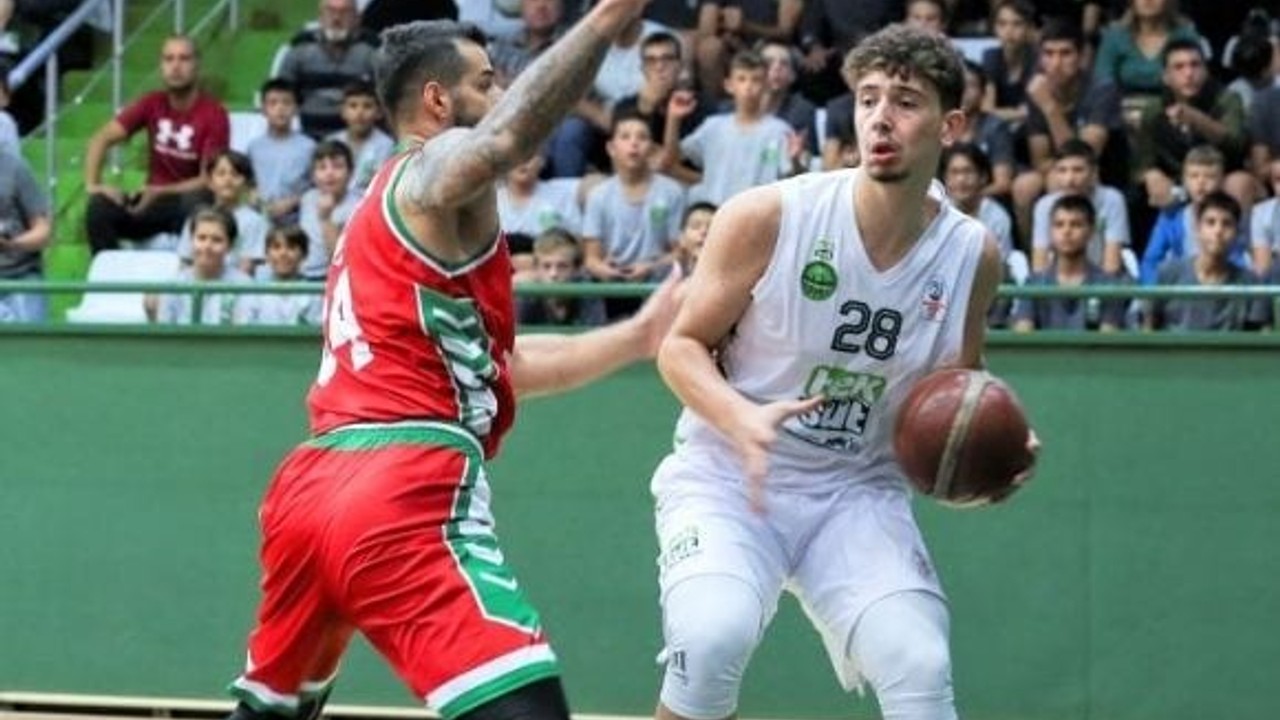 Bandırma'nın Basketbol Takımı İlk Maçına Çıkıyor