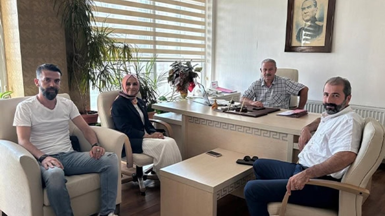 AK Parti’den Sosyal Hizmet Müdürlerine Ziyaret