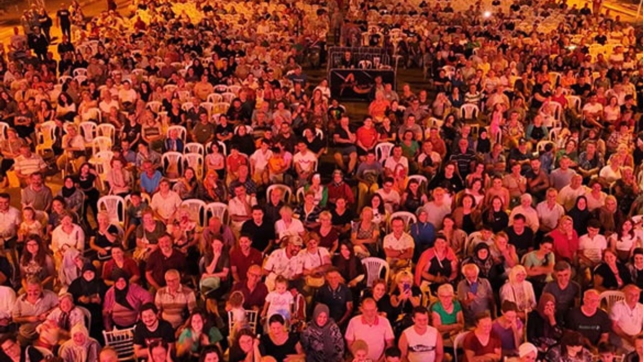 Balıkesir'in 102. Yılında Kurtuluş Festivali Rüzgarı Esiyor