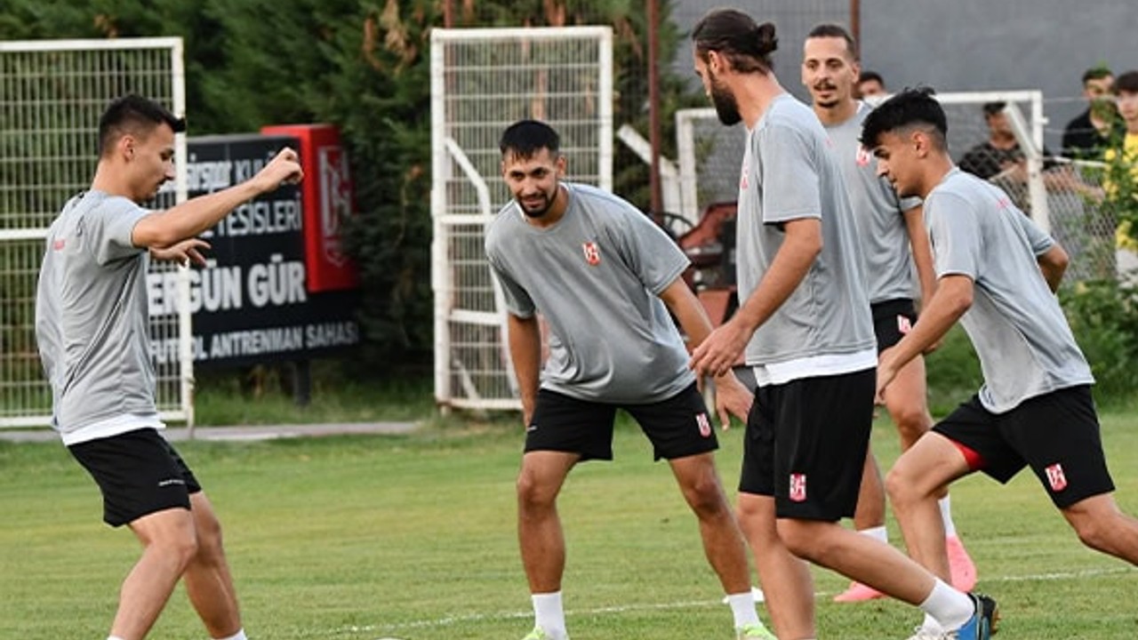 Balıkesirspor, Fatsa Maçı Hazırlıklarını Sürdürüyor
