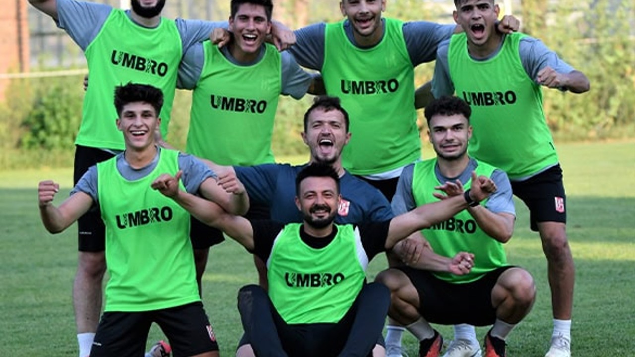 Balıkesirspor Günü Çift Antrenmanla Tamamladı