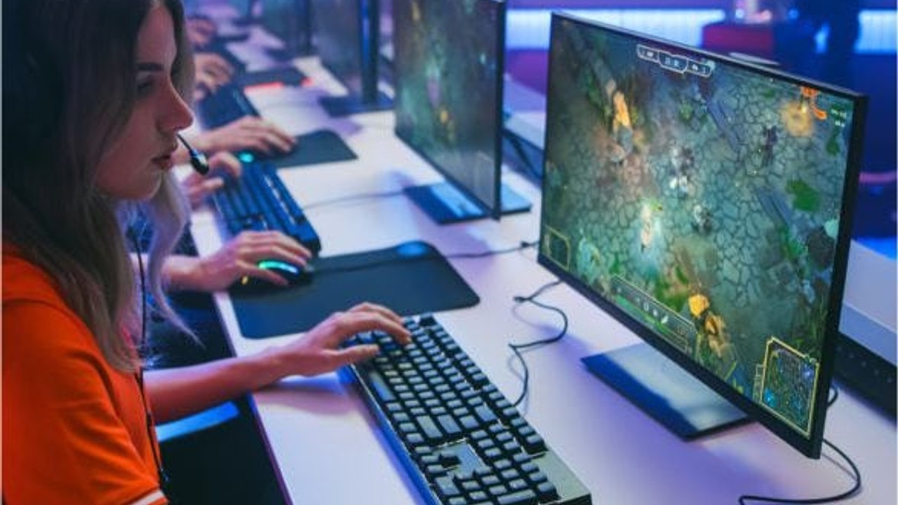 Dijital E-Sporun Kalbi Balıkesir'de Atıyor