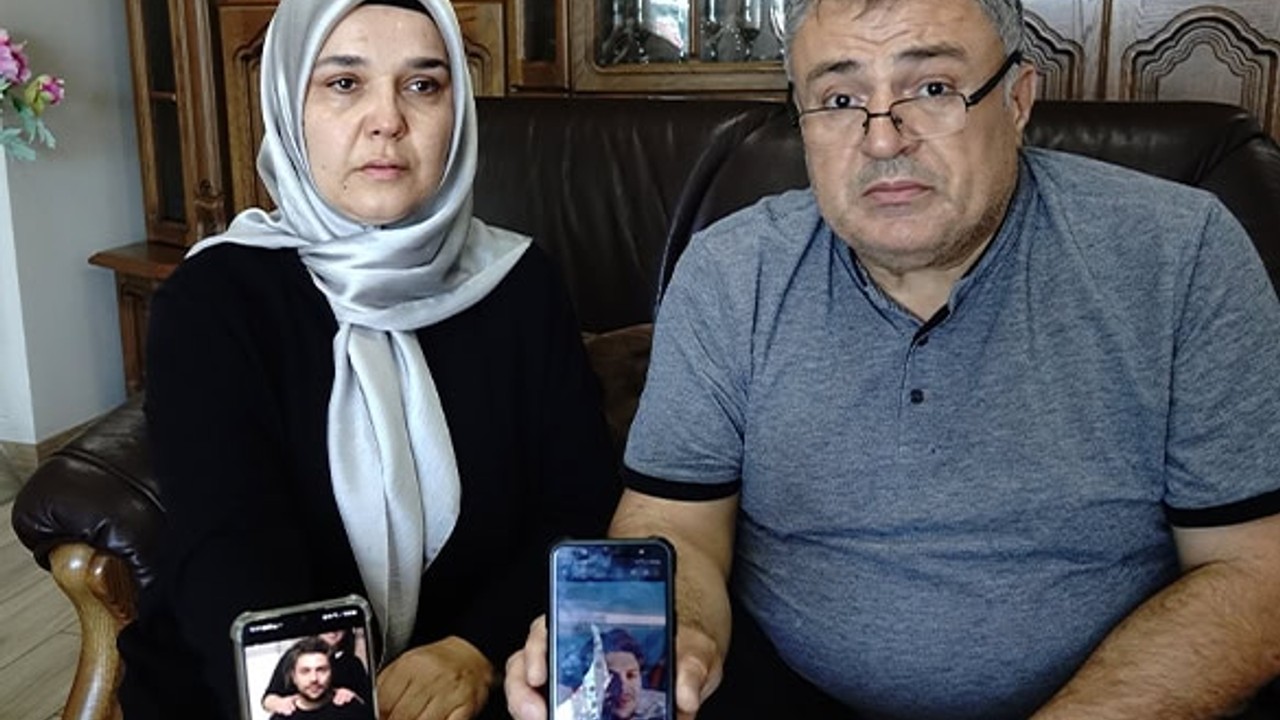 Edremit’te 2,5 Yıldır Kayıp Oğlunu Bekleyen Ailenin Umutlu Bekleyişi