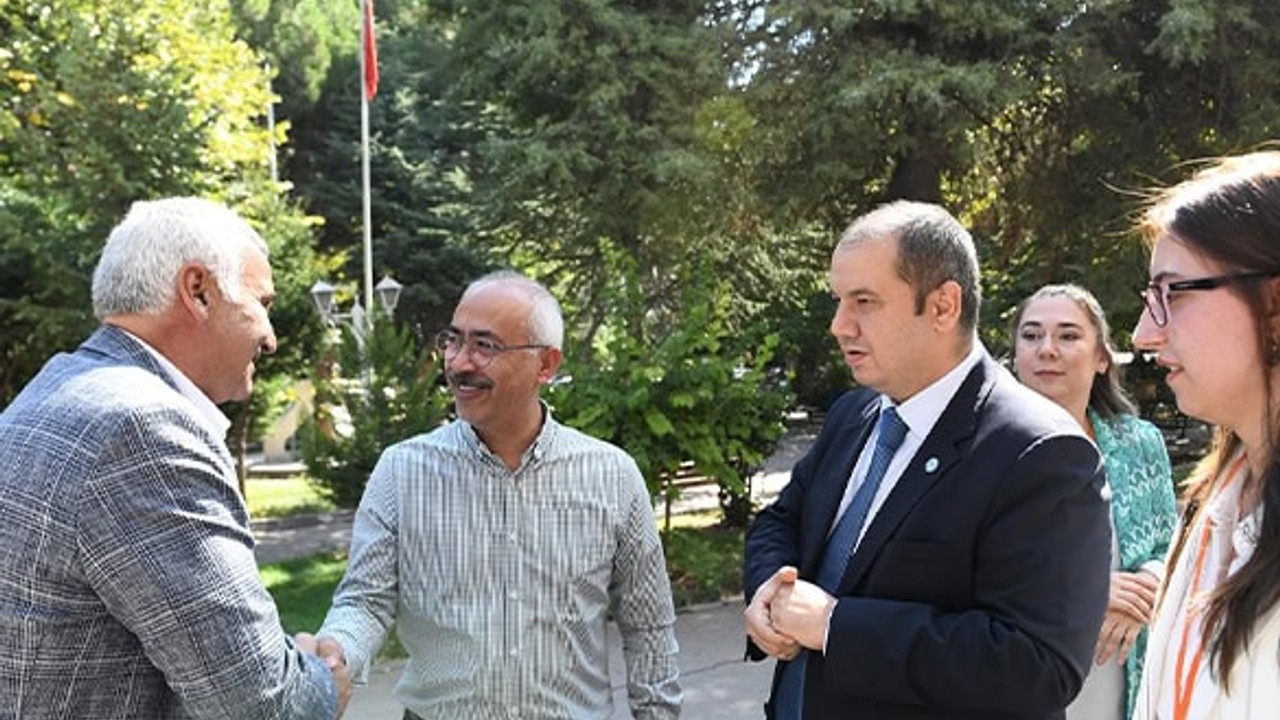 Yaşlı Bireylerin Sağlığı İçin Farkındalık Atölyesi Düzenlendi