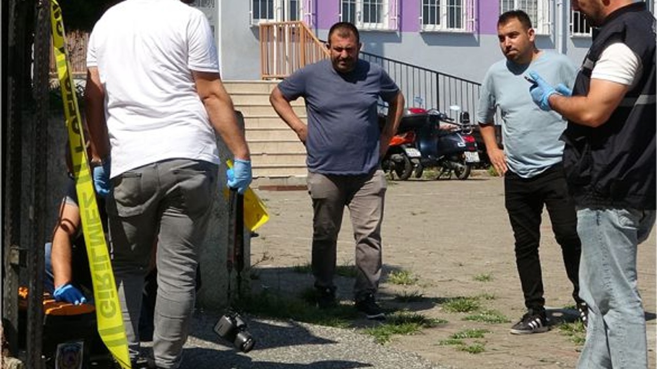 Okul Bahçesinde Acı Ölüm