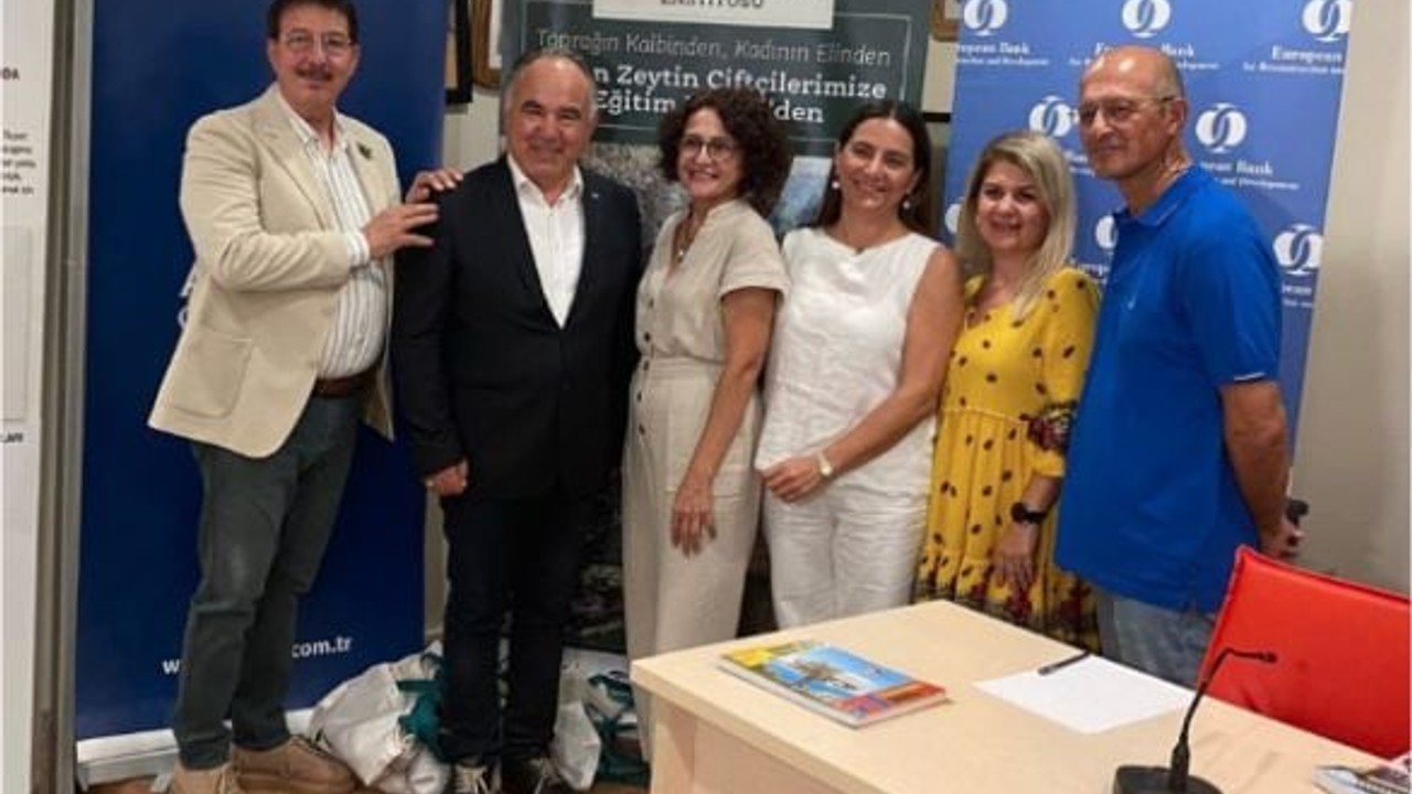 Ayvalık’ta Kadın Zeytincilere Eğitim Desteği