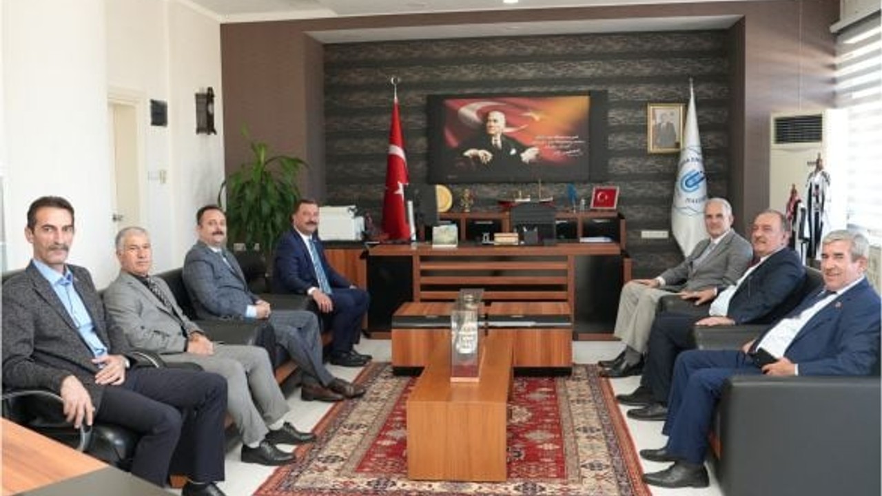 Bandırma’da Siyasi ve Akademik Buluşma